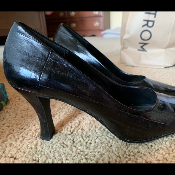 Moda Heels - Picture 2 of 3